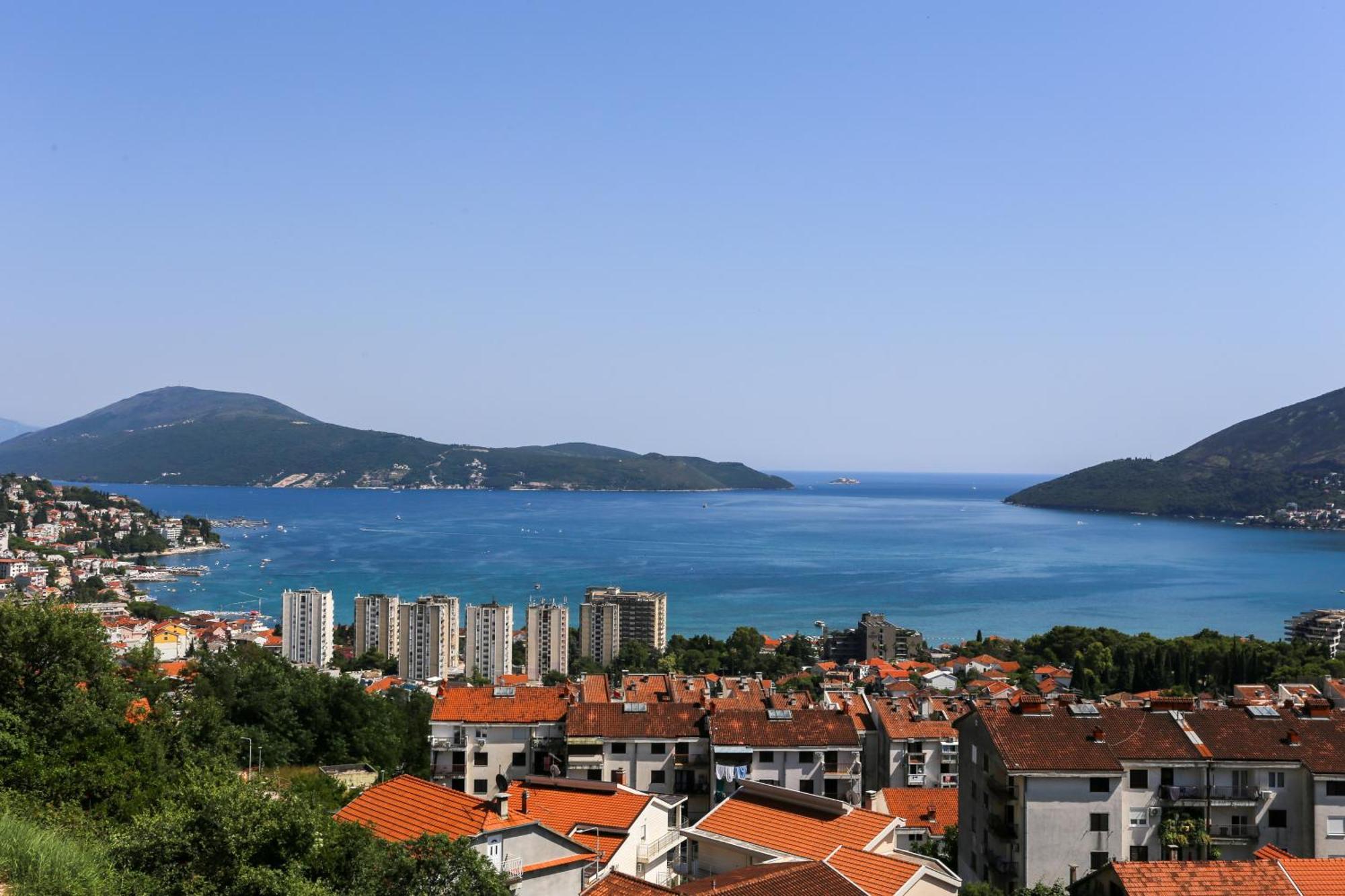 Magnolija Apartmani Игало Экстерьер фото